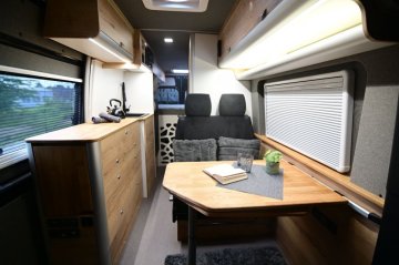 Interiér - Model vozu - Sprinter 901 / 903 / 904 / 906 / 907 / 910 / VW Crafter I / VW LT / Ford Transit MK8 / Renault Master 3 / Opel Movano 2 / Nissan NV400 (IO / TEBE 109°)