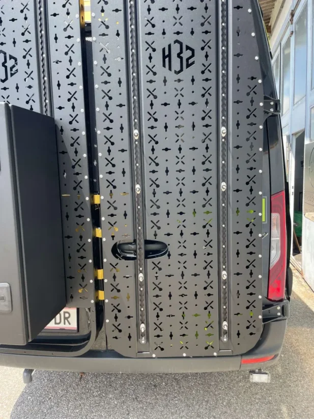 Nosič H32 Cargo Rack PRO - Model vozu: Mercedes Sprinter 907