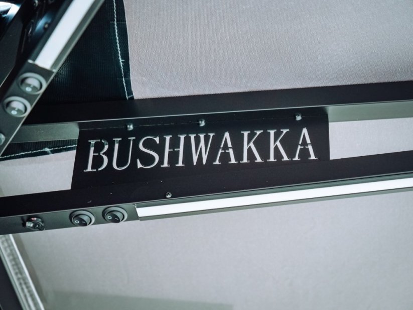 Markýza Bushwakka Extreme Darkness 270°