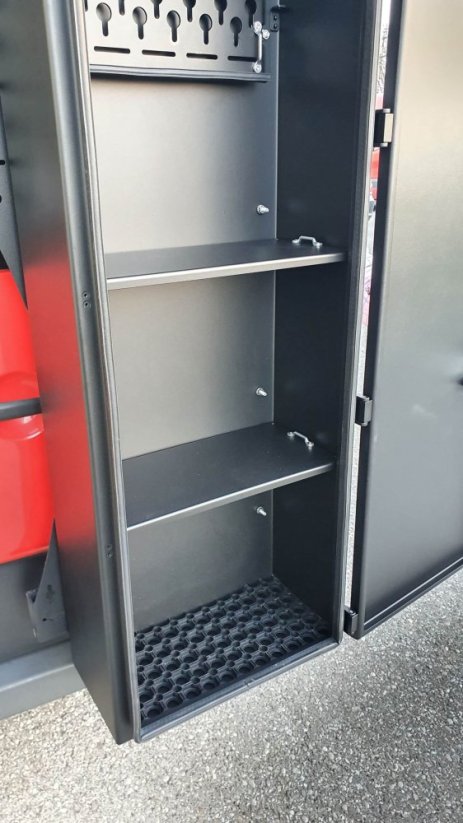H32 Cargo Box L (SKI)